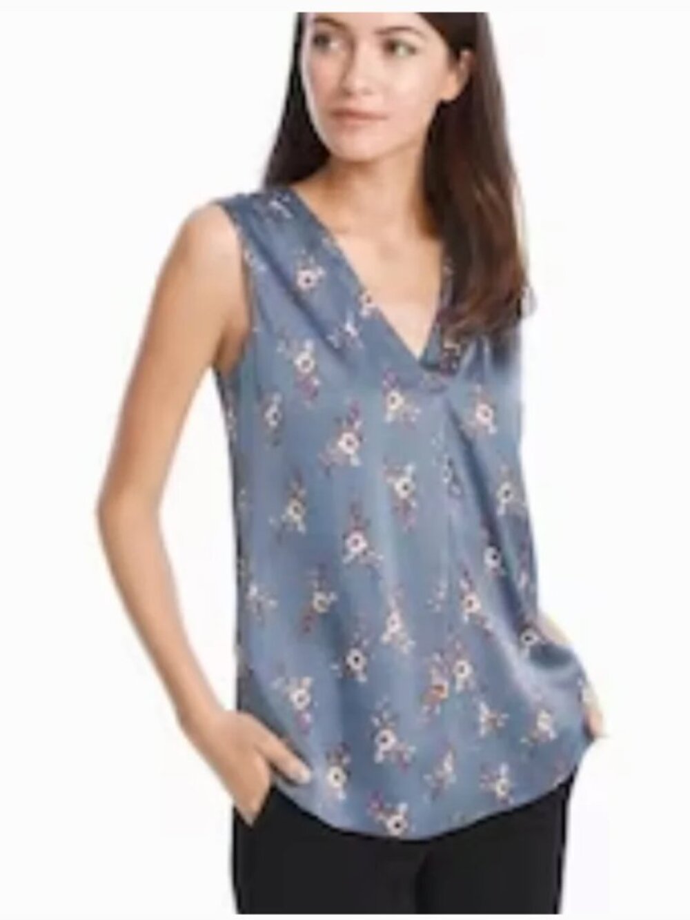 White House Black Market Single Pleat Floral V-Neck Top